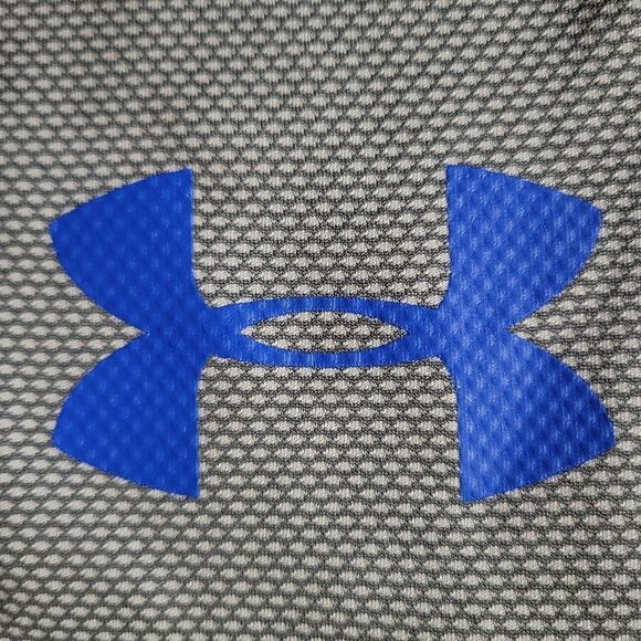 Under Armour Gray Tech Boy's Textured Quarter Zip Pullover Top - Picture 11 of 14